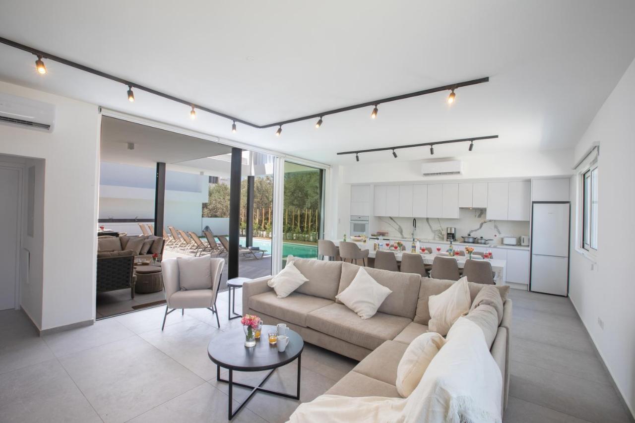 Villa Kube Luxury Agia Napa