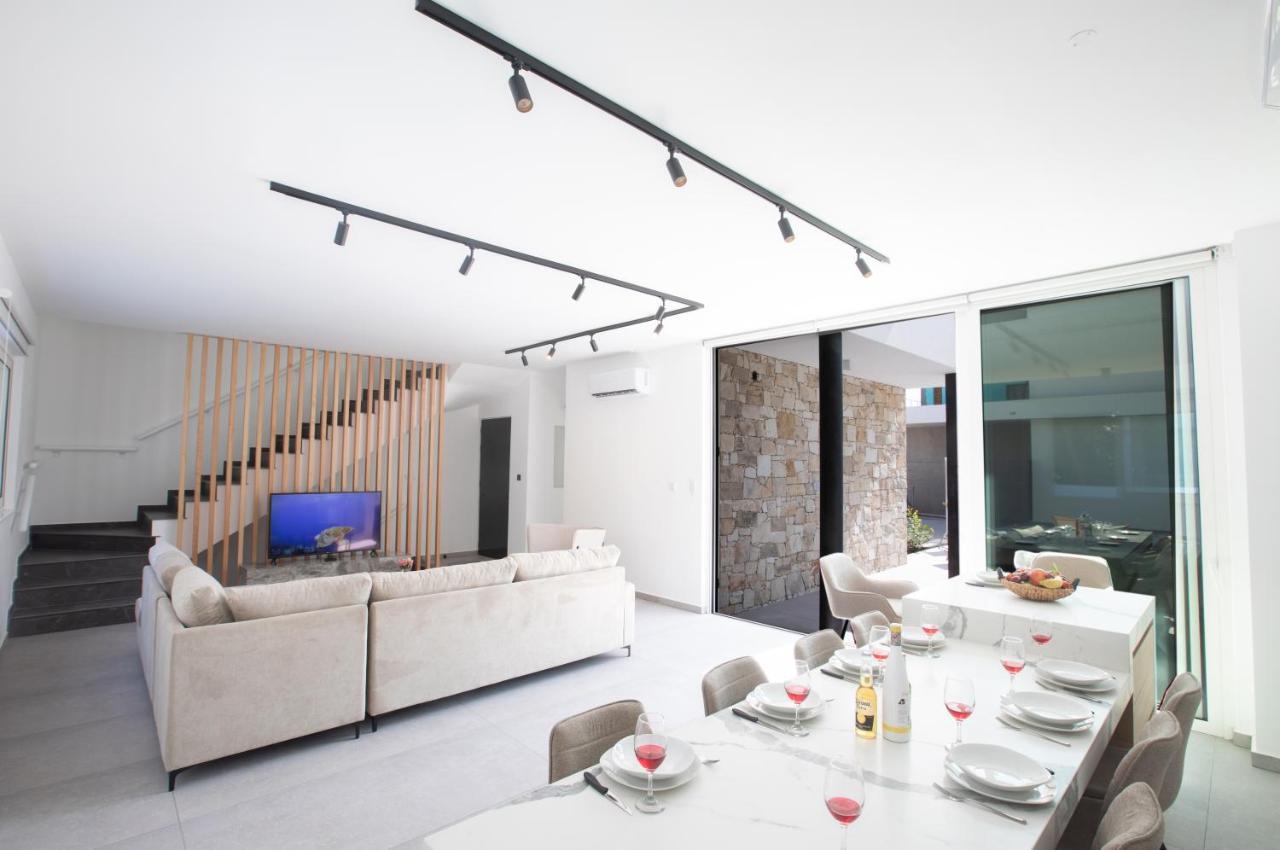 Villa Kube Luxury Agia Napa
